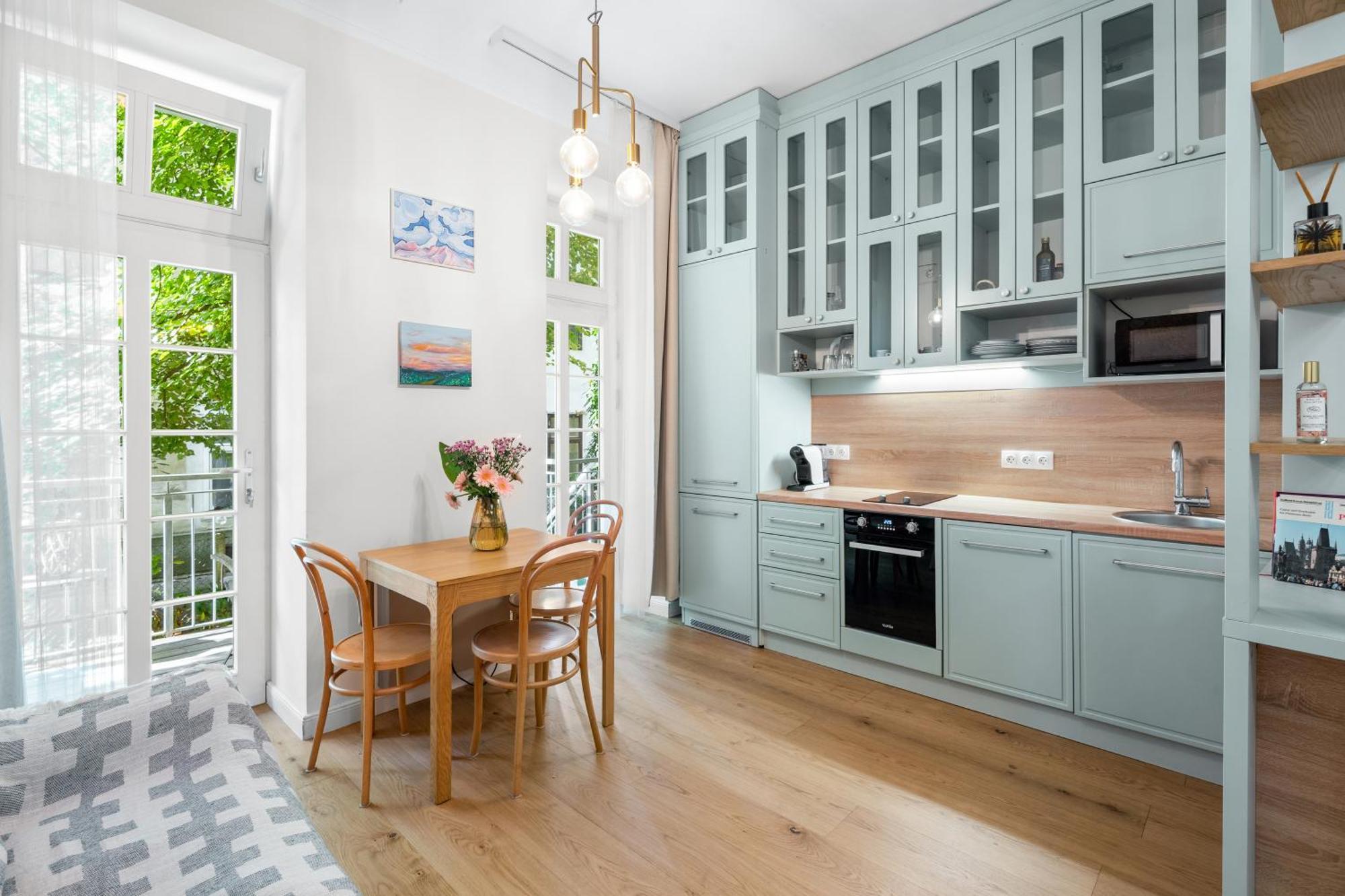 Central Vienna Apartment With Garden View Exterior photo